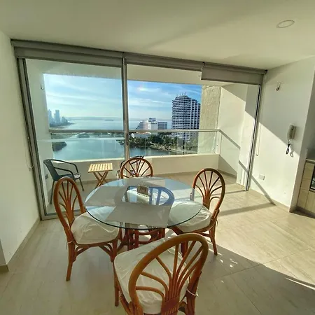 Apartamento Tres Carabelas